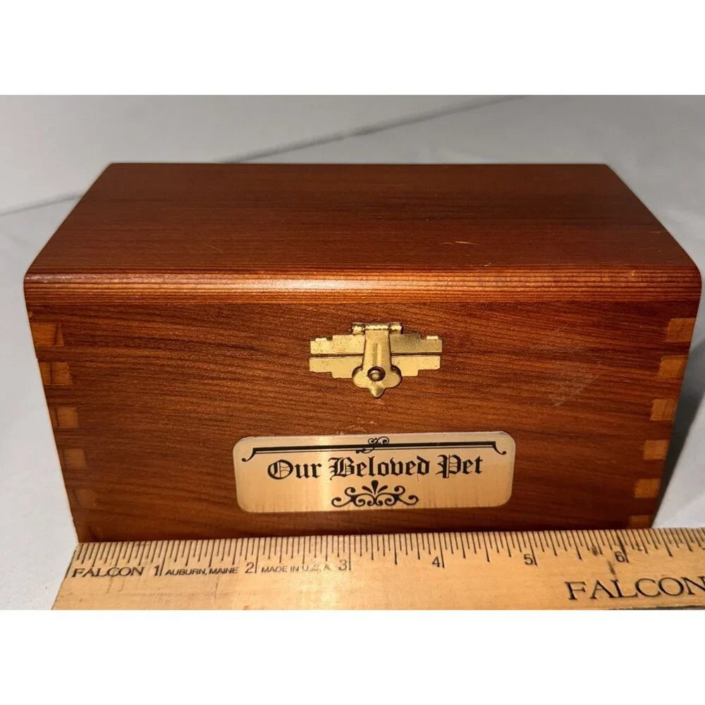 Wooden dovetailed Pet Ashes Keepsake Box Hinged Lid brass plaque - Picture 6 of 8